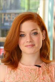 Redhead Actress Jane Levy Pale Ginger Jane Levy Shades Of Red Hair Redhead Beauty
