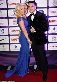 Welcome to elyssa cappaert and jordan henderson's wedding website! Liverpool Captain Jordan Henderson And Wife Rebecca Attend Manchester Fundraiser Daily Mail Online