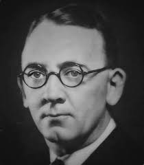 Looking at the SC of my great uncle John (known as Jack) Moyse who joined  aged 14 years, I was amused to see the notation 'not likely to become an  efficient Musician'!