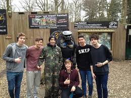 1 songs, heartbreak, and more. Louis Tomlinson On Twitter Great Day Out Today 5secsofsummer Zaynmalik Http T Co Yjbivu5vq3
