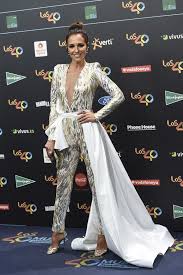 Her birthday, what she did before fame, her family life, fun trivia facts, popularity rankings, and more. Fotos Cuanto Miden Las Famosas Sin Tacones Mujer Hoy