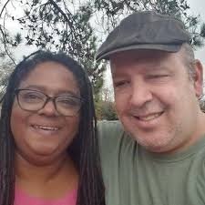 Gilda Ayoub: Screenwriter and singer in Warner…