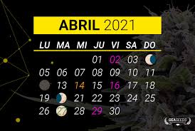 Este viernes las redes sociales se llenan de imágenes de lunáticos que no han podido evitar fotografiar o grabar la última superluna del año, denominada de fresa. Calendario Lunar De La Marihuana Ll 2021