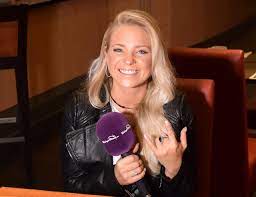 Florian silbereisen und thomas anders neu in unserer playlist. Marina Marx Manchmal Muss Ich Meine Seele Waschen