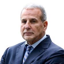 Danny Mag's Instagram, Twitter & Facebook