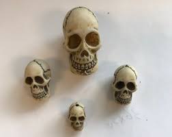 Buy Buddha Head Bone Bead-26mm X 18mm-15.5 Inch Strand- Online in India