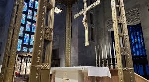 Cathedral of Mary Our Queen in Baltimore permanently restores use of high  altar