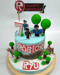 Minecraft birthday cakes how to make the ultimate light up minecraft birthday cake. 27 Best Roblox Cake Ideas For Boys Girls These Are Pretty Cool