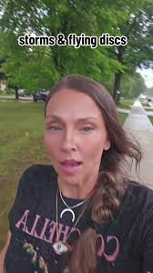 #ohio #storms #tornado #ohioweather #ufo #flyingdisc #inthesky  #flyingobject #ufos #unidentifiedobject #flyingsaucer