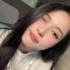 Watch Camilo Leal 👑 Live Stream