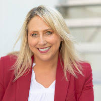 Top Real Estate Agents & Realtors in Standard, CA for 2025 (Verified)