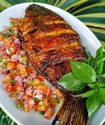 1 Kumpulan Resep Ikan Di Instagram Gurame Bakar Kecap Bahan 1 Kg Ikan Gurame Bisa Ganti Ikan Laut Kuwe Bawal Baronang Dll At In 2021 Food Pork Seafood