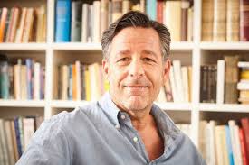 Wie is Steven Sloane?