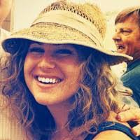 Mackenzie Coulter's Instagram, Twitter & Facebook