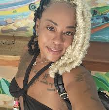 I'll never make BBQ Ribs any other way My recipe combines pork ribs, a  pineapple and honey to make a delicious family meal. This yummy recipe is  great in the oven.