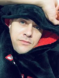 After 25 years of addiction God met me ina motel room at the Quality Inn in  Moss Point Ms. On September 30 2021 I used drugs for the last time,I  stopped using