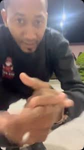 BUENOS DIAS.. QUE DIOS LES BENDIGA EN ESTE DIA... hoy pido y suplico.. la  ayuda de todos ustedes compartiendo este tema.. tan triste ayudanos a  salvar un gran amigo de todos.... juntos