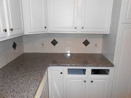 Grey cabinets white kitchen cabinets bathroom cabinets caledonia granite kitchen refacing hammock accessories. Caledonia Granite For White Cabinets Klassisch Kuche Charlotte Von Fireplace Granite Distributors Houzz