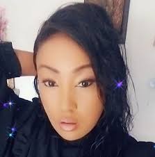 Last Pretty Woman Thread Of 2024 👀Let me See 🩷💜🤍