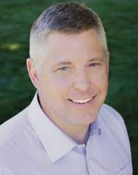 Mike Sasse's Instagram, Twitter & Facebook