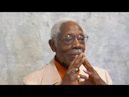 Walter Mencer Interviews Raliegh Wynn 2011