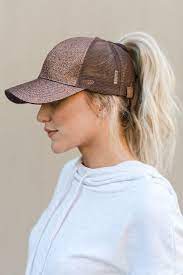 Messy Bun Baseball Cap Bronze Glitter Three Bird Nest Glitterfashion Baseball Cap Hairstyles Hat Hairstyles Hair Clothes