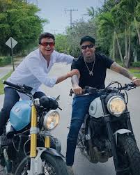 Silvestre Dangond Llama Loco A Nicky Jam Nicky Jam Nicky Jam