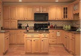 Shaker Kitchen Cabinet Designs Rising After Decades Kitchen Design Ideas Ehomedesignideas Com Tuscan Kitchen Maple Kitchen Cabinets Tuscan Kitchen Design