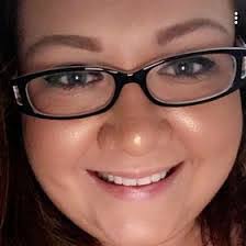 Nikki Irvin's Instagram, Twitter & Facebook