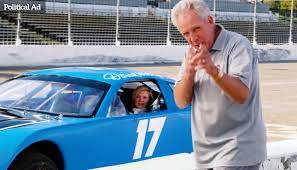 Find out darrell waltrip's age and many other celebrity ages here at how old is that celebrity? Nascar Legend Darrell Waltrip Races Into Marsha Blackburn S Corner Tennessee Star