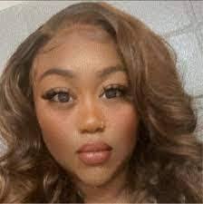 Lakisha Hall's Instagram, Twitter & Facebook