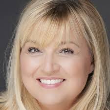 Alex Rundle's Instagram, Twitter & Facebook