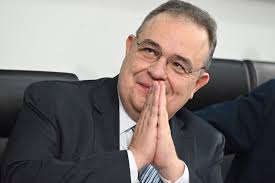 Juiz federal Mauro Salles recebe título de Cidadão Botucatuense