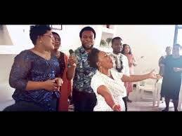 Tunalındwa na yesu.by debora kıhanga f.t bony mwaıtege ( offıcıal vıdeo)sıfaelı mwabuka offıcıal kenya. Debora Kihanga Youtube