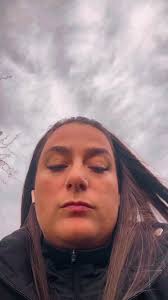 Chester Races Ella Henderson