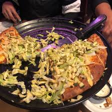 Barstool sports is a sports & pop culture blog covering the latest news and viral highlights of each and everyday with blogs, videos and podcasts. Cofedaddy6 S Pizza Review At Boston Pizza One Bite