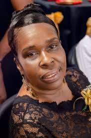 Arianna Blake's Instagram, Twitter & Facebook