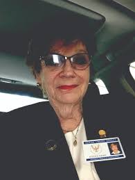 Eileen Kemp's Instagram, Twitter & Facebook