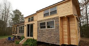 It's one of the smallest floor plans we have seen, for a house that didn't feel too small or. I Thought This 400 Sq Ft Tiny House Was Beautiful But One Step Inside Wow Littlethings Com