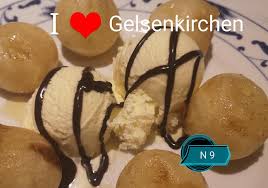 The success of this restaurant wouldn't be possible without the appealing staff. China Restaurant Lotus Garten Photos Gelsenkirchen Germany Menu Prices Restaurant Reviews Facebook