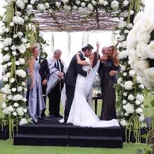 Wedding Salon Of Manhasset Weddingsalonofmanhasset Instagram Photos And Wedding Salon Wedding Wedding Flowers