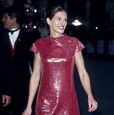 90s Red Carpet Julia Roberts Winona Ryder The Best Movie Premiere Looks Of The 90s