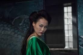 47 ronin is a surprisingly dull fantasy adventure, one that leaves its talented international cast stranded within one dimensional roles. On 47 Ronin Samurai Hair And Other Cultural Confusions Far Flungers Roger Ebert