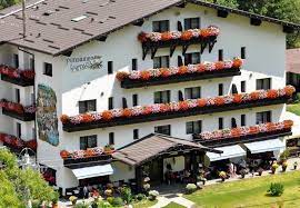 Moieciu, sat moieciu de sus, str. Pensiunea Arnica Moieciu Piata Turistica Din Romania Infotravelromania Ro