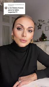 Respuesta a @maya70_7 @dyanbay #rosaromerofernandez  #makeup#tipslabios#maybelline#labiosrojos#outfit#mediasrojas#belleza