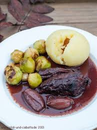 Rehhaxe In Brombeersauce Food Food Inspiration Food And Drink