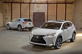 レクサス コンパクトsuv nx 登場 レクサス初の2リッター直4ターボエンジンを搭載 九島辰也 新型車リリース速報 mota レクサス レクサスnx レクサス suv