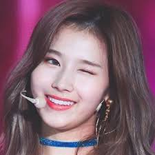 1 Pages of IZ*ONE @official_izone @75_yabuki AHN YUJIN KIM MINJU YABUKI  NAKO KWON EUN BI #izone #wizoneloveizone #ahnyujinizone #minjuizone  #yabukinakoizone #kwoneunbiproduce48