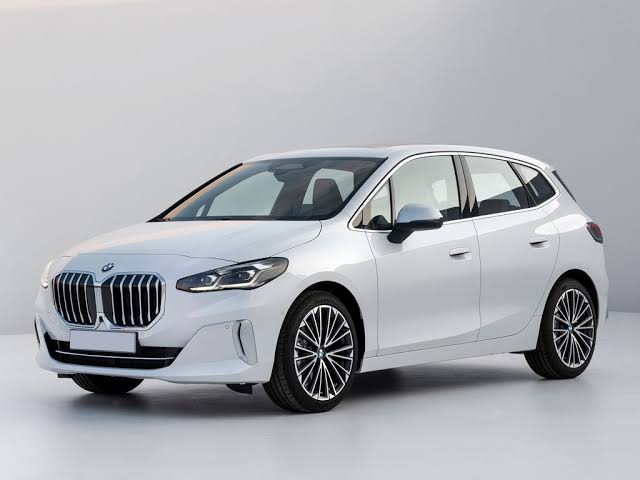 BMW Serie 2 Active Tourer, Configuratore e Listino Nuovo | DriveK