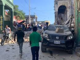 Casi inmediatamente después del terremoto, comenzaron a sucederse réplicas de distintas intensidades localizadas en territorio chileno. O90b3ygvwbfzbm